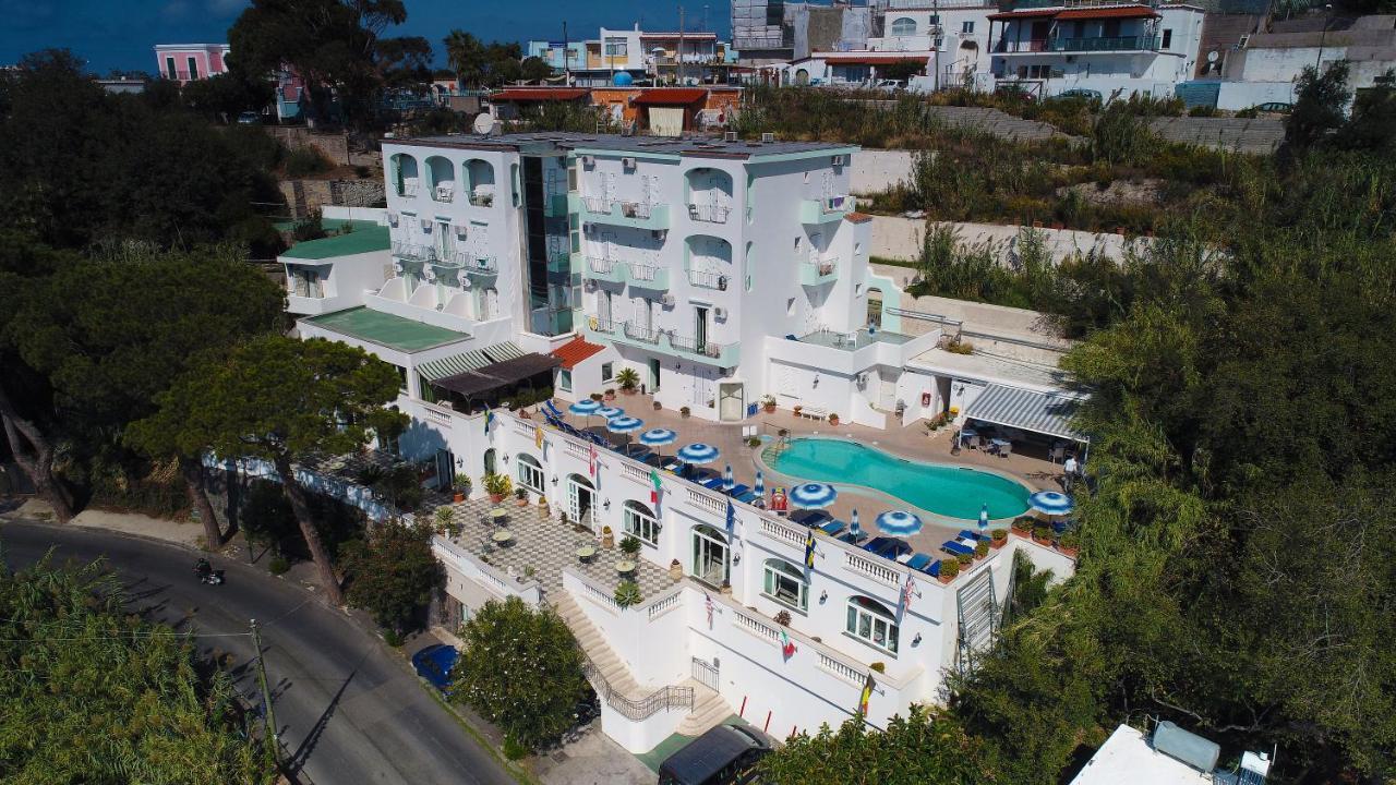Hotel La Ginestra Forio  Екстер'єр фото