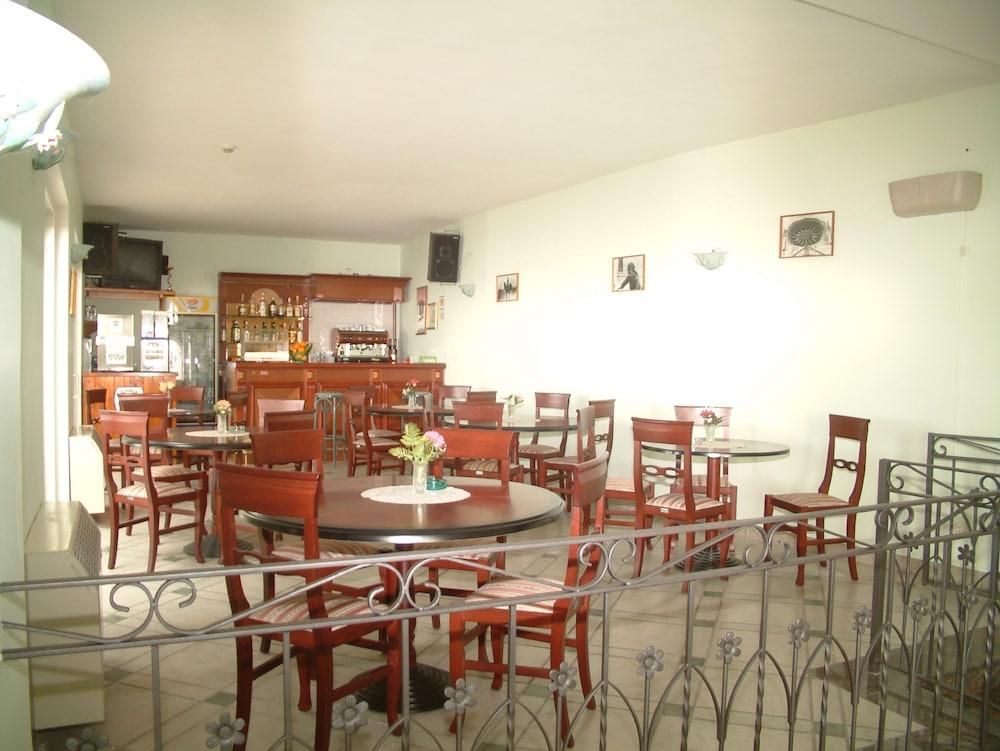 Hotel La Ginestra Forio  Екстер'єр фото