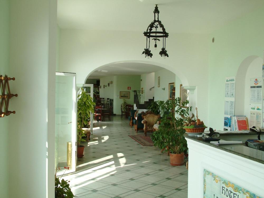 Hotel La Ginestra Forio  Екстер'єр фото
