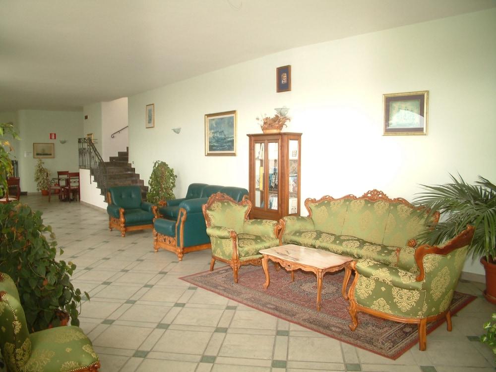 Hotel La Ginestra Forio  Екстер'єр фото
