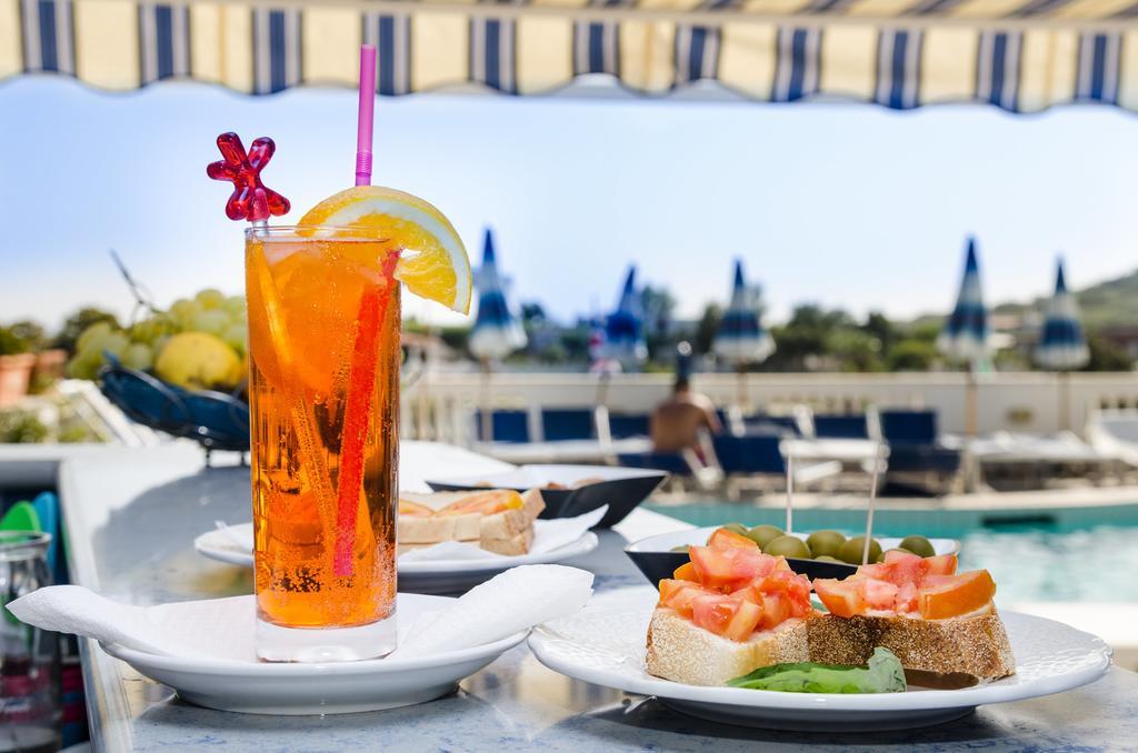 Hotel La Ginestra Forio  Екстер'єр фото